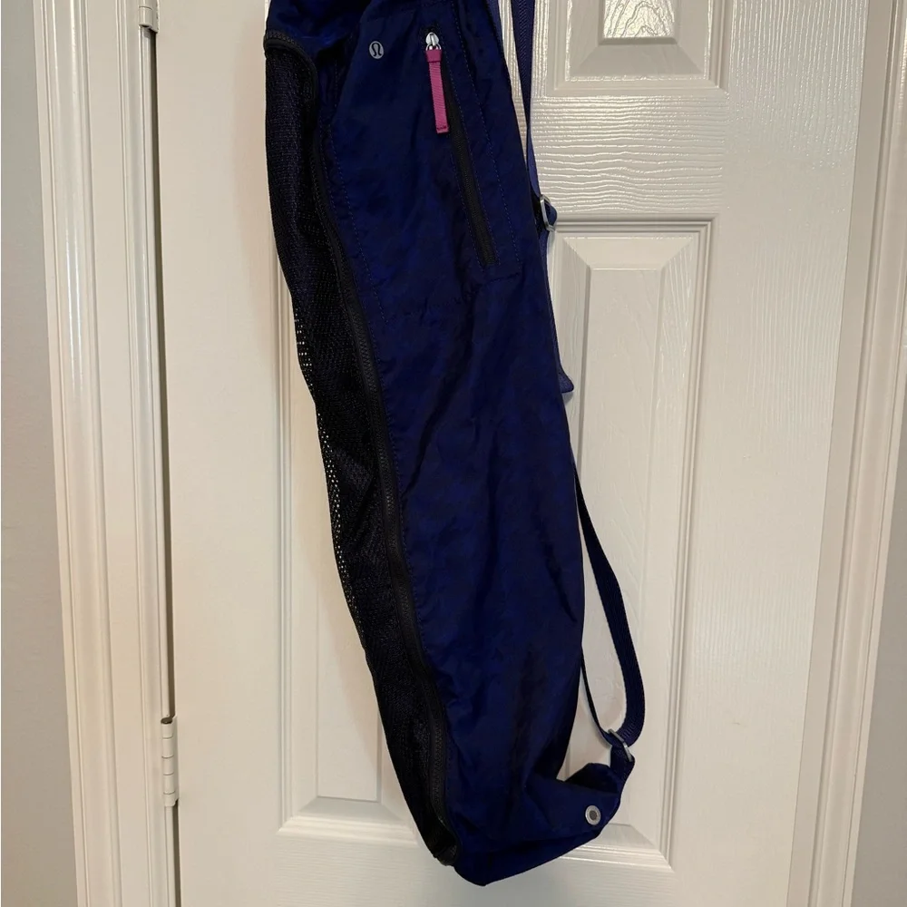 Lululemon yoga bag - Picture 3 of 3